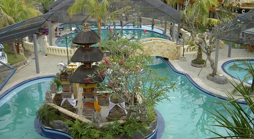 Oyo 2334 Melka Excelsior Hotel Сингараджа Экстерьер фото